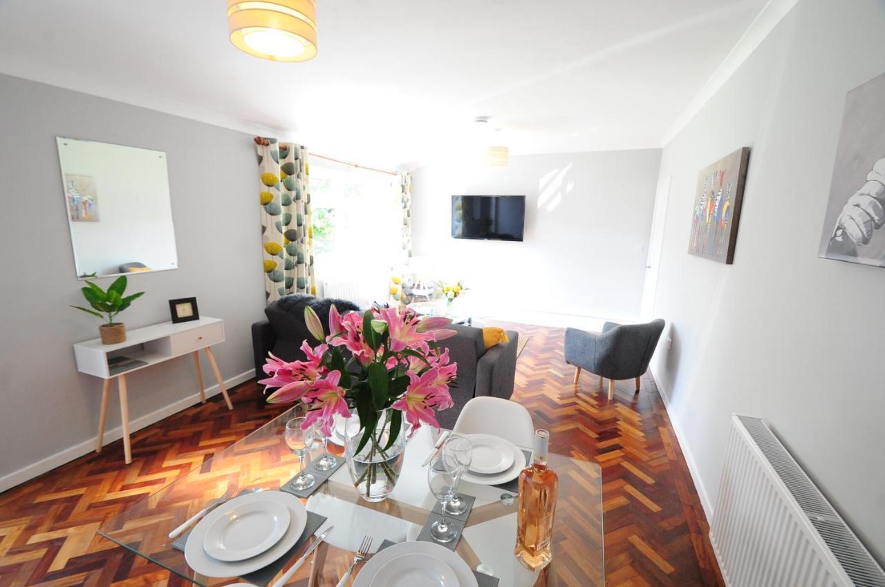 Holiday home Newly Refurbished Next To Hospital *