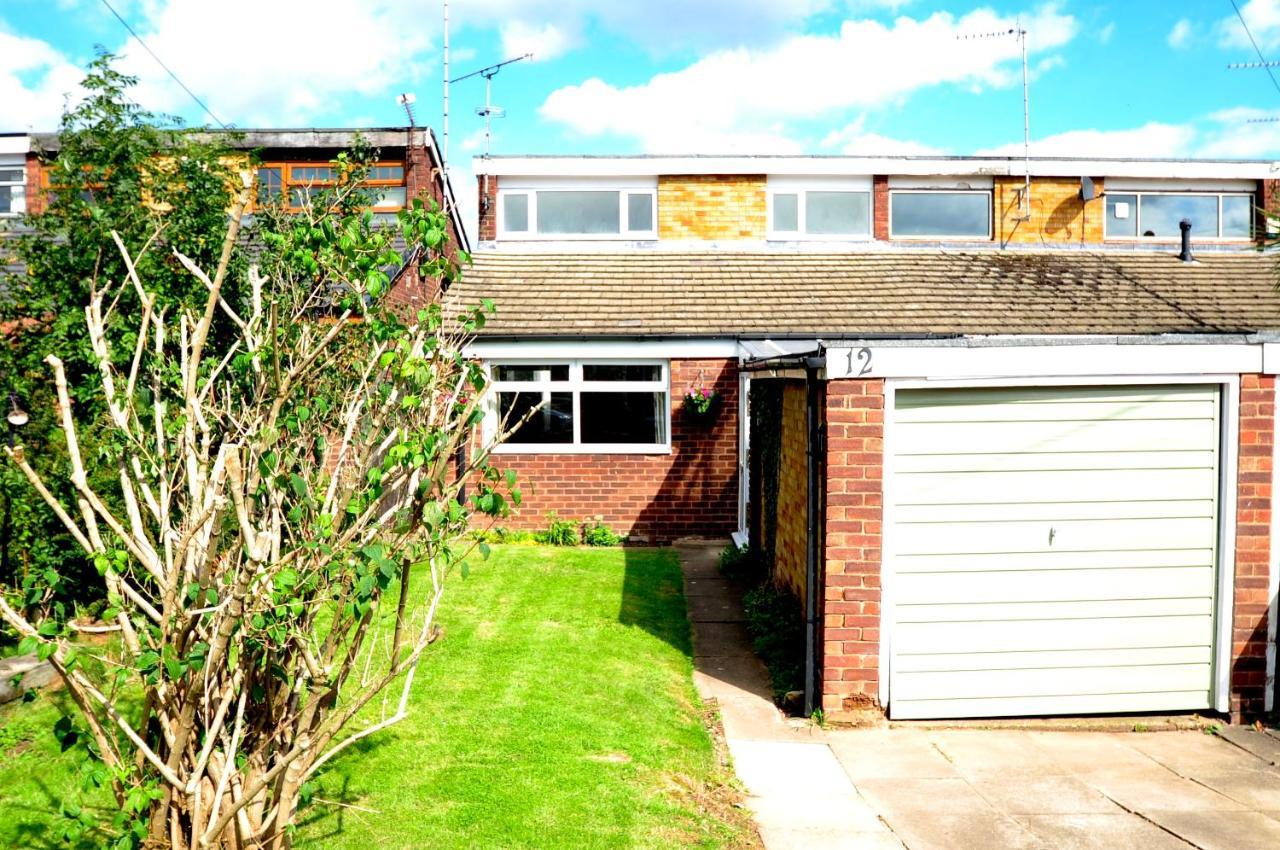 Newly Refurbished Next To Hospital Holiday home *