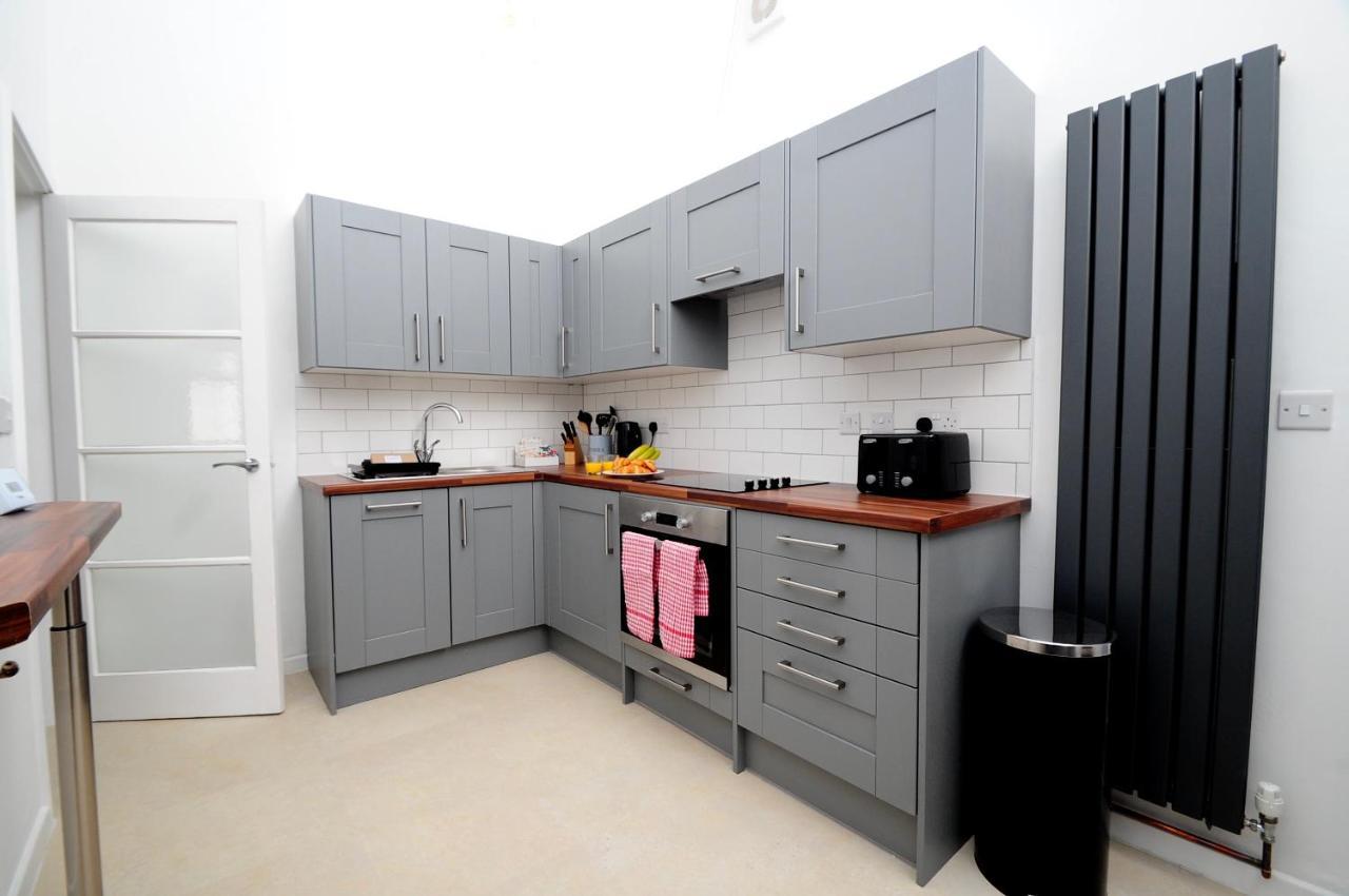 Сasa de vacaciones Newly Refurbished Next To Hospital *